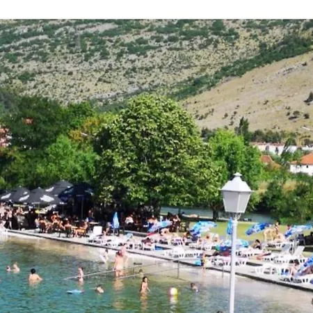 Centar Grada 1 * Требинье