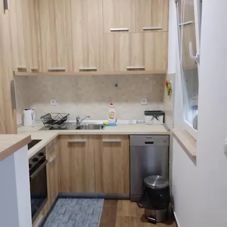 Centar Grada 1 Apartment
